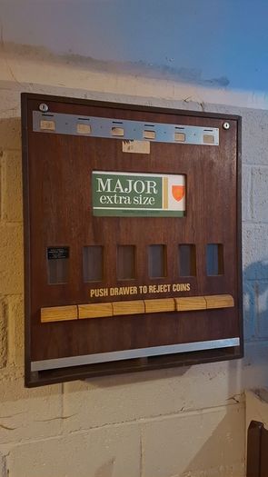 Vintage Wooden Major cigarette vending machine