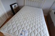 Double Bed (Small Double)