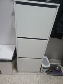 Hall and shoes cabinets plus hallmirror