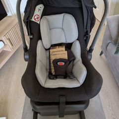 Newborn Car Seat - Nuna pipa lite lx