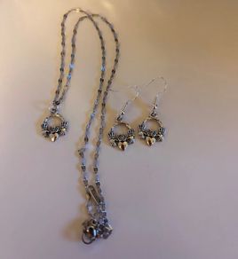 Silver Claddagh Necklace & Earrings Set