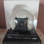 Taylor Swift Snow globe Image 3