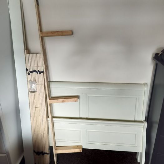 Double bed frame