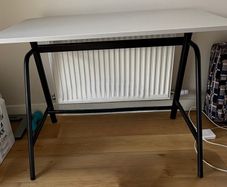 IKEA standing desk (mechanical)