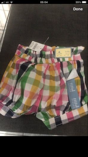 Girls BNWT gap shorts 3/6 mths