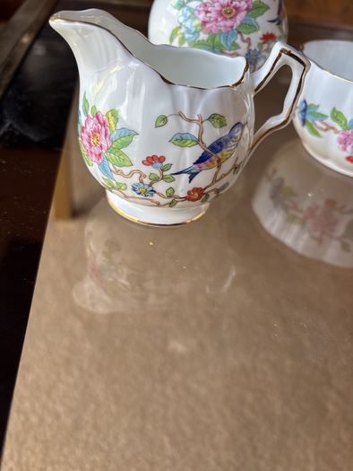 Aynsley jug bowls and mini vase