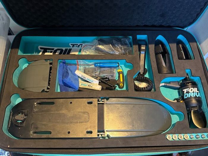 Foil Drive Max Assist with 3 Batteries