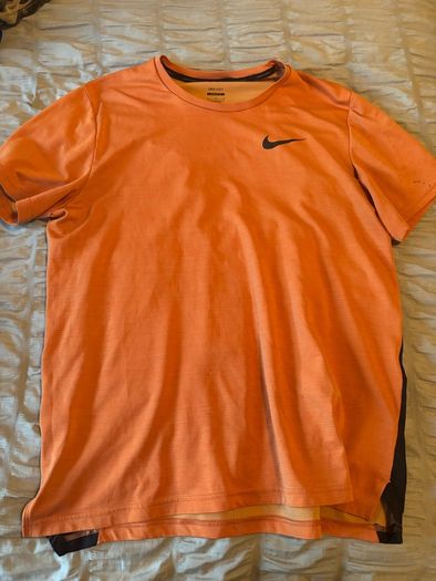 26 items of large Nike gym wear