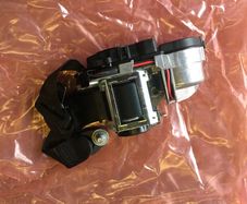 RH Front Seat Belt (Mercedes W221)