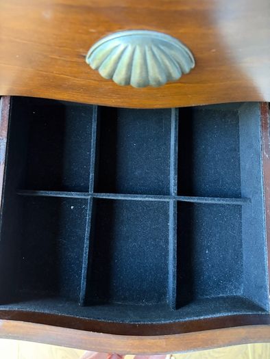 Tall Jewellery Storage Cabinet / Pres