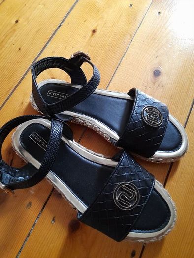 girls sandles from zara