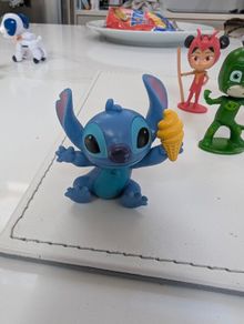 Just Play Disney Stitch Figure Feed Me Ice Cream Cone Surf & Sun