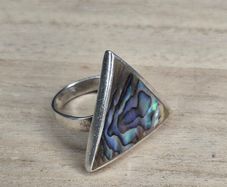 Vintage Sterling Silver Triangular Abalone Shell Ring