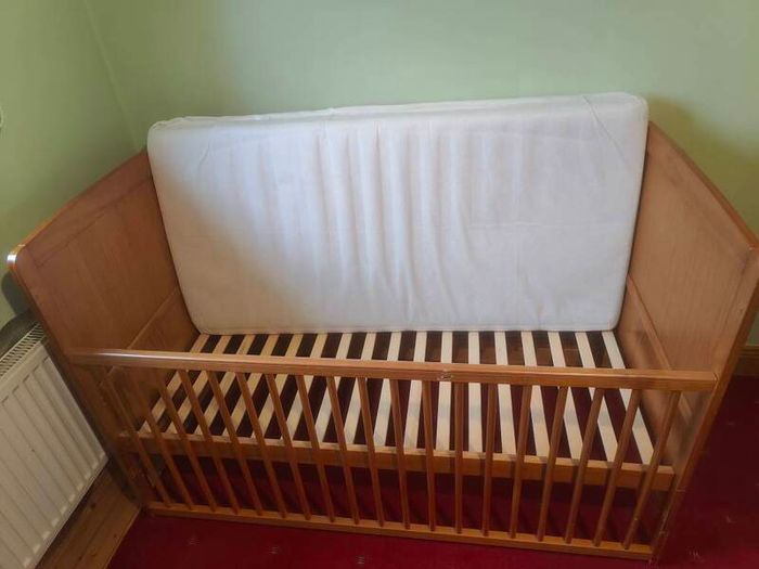 child cot