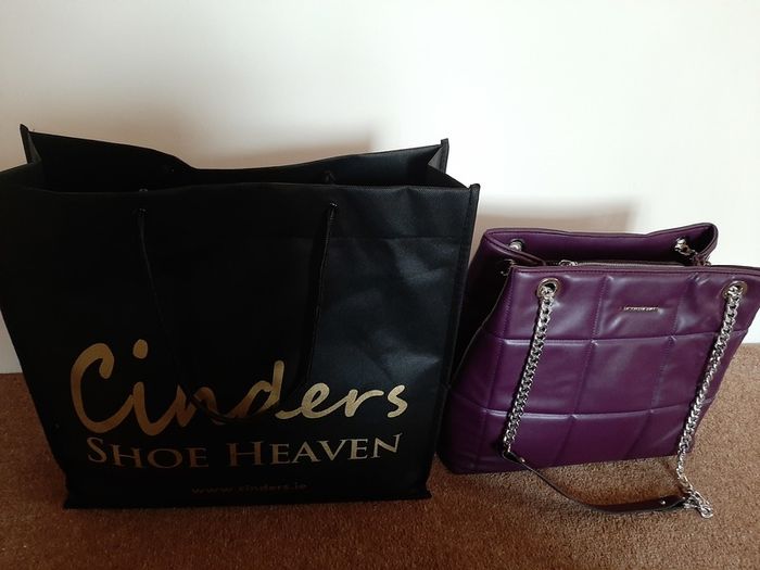BNWT Cinders Handbag Cost Sixy Nine Euro