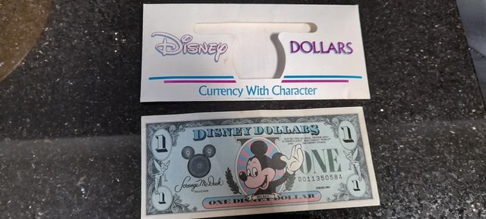 Disney Dollar 1989 with envelope  RARE