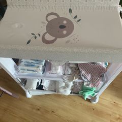 baby changing table with bath basin
