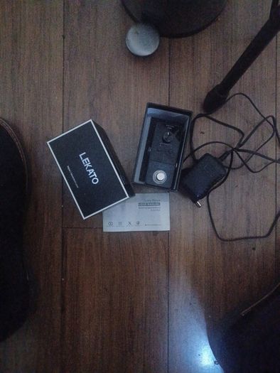 Lekato looper pedal.