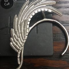 Ear Cuff - New