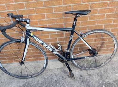 Road bike