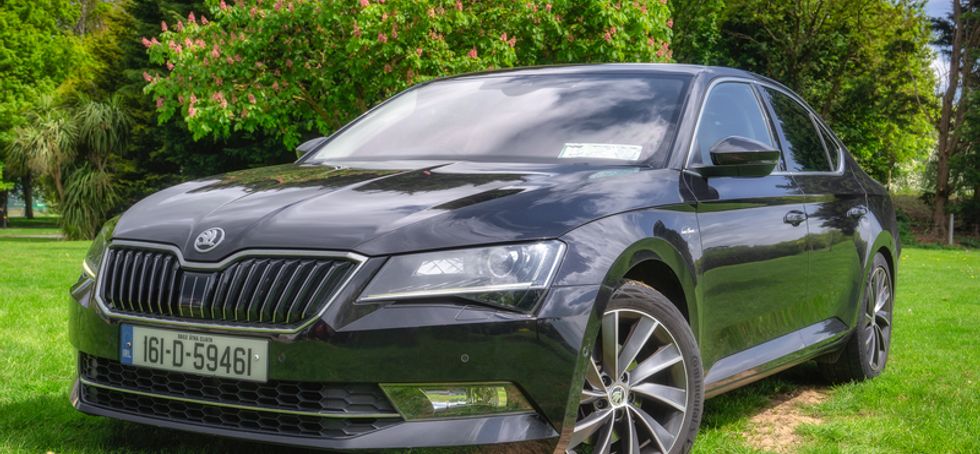 2016 Skoda Superb L&K 4X4 150BHP Pristine Long NCT 2027 Full MSL History