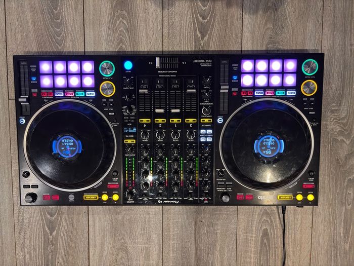 dj se
