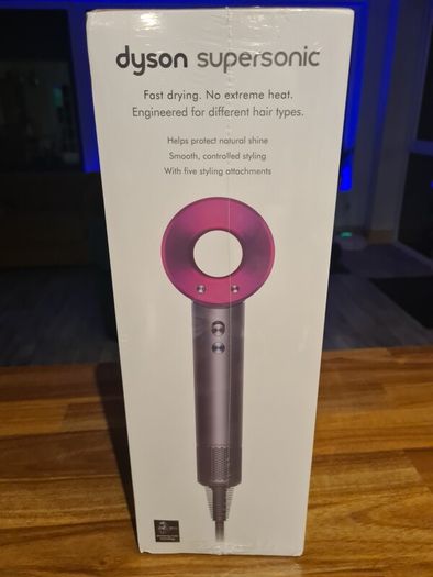 Dyson Supersonic Hairdryer in sealed box Final Price