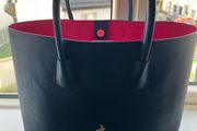 Menbur Twain Shopper