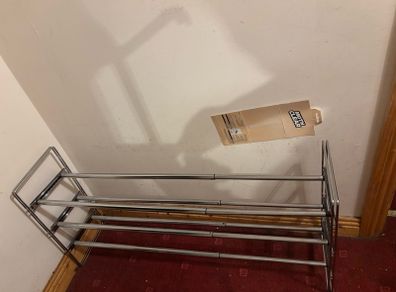 chrome-plated, extendable shoe rack