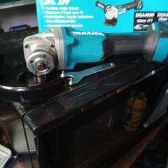 mikita battery grinder