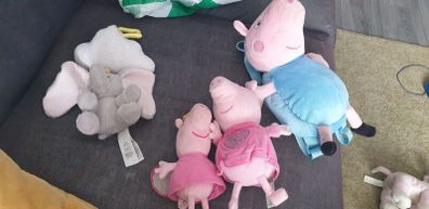 Peppa pig soft teddys and elephant baby mobile