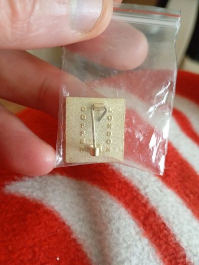 official Manchester United supporters pin badge. 80 s