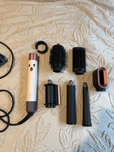Dyson Airwrap Multistyler and Dryer