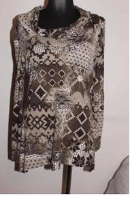 Long sleeve top beige tone size UK10/12 EU38/40 Postage included