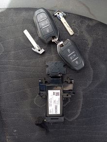 Citroen C4 II Picasso Ignition lock