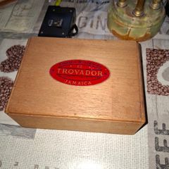 Old Empty Wooden Cigar Box for El Trovador Cigars Made In Jamaica, Postage Available or Collection,