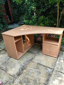 Corner Office Desk with Drawers and Shelves