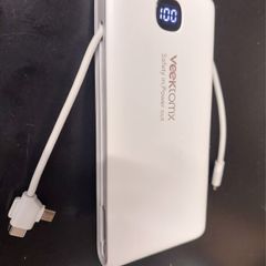 VEEKTOMX 10,000mAh Power Bank Built-in USB-C Lightning Cables