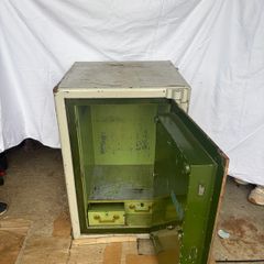 Solicitors Safe with a working key