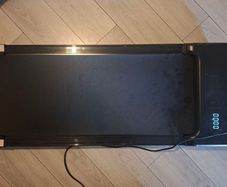 Walking Pad Treadmill with Remote Control. Was barely used and in excellent condition