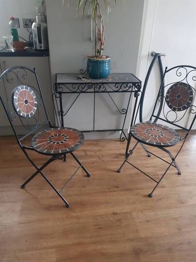 bistro set