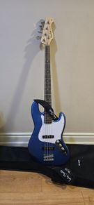 Bass Harley Benton, Jazz style, as new