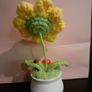 Crochet sunflower 6 inches tall 10 euro i have 2 avaliable Image 2