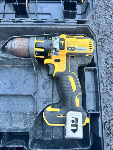 DeWalt DCD795 18V XR Brushless Combi Drill and Case Untested