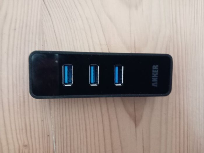 3-port Usb And Ethernet Hub Model A7522