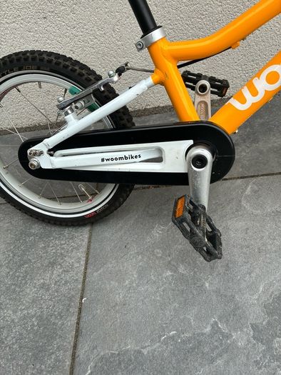 Woom 2 bike yellow
