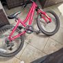 Girls 20 inch Ridgeback bike Image 2