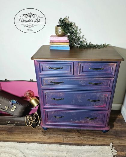 Chest of drawers