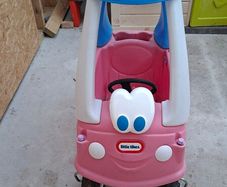 Little tikes car coupe princess