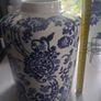 3 x vases Image 3